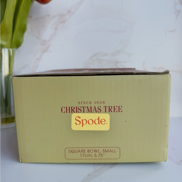 Retired Spode “Christmas Tree” Square Bowl - NEW IN BOX - Picture 5 of 5